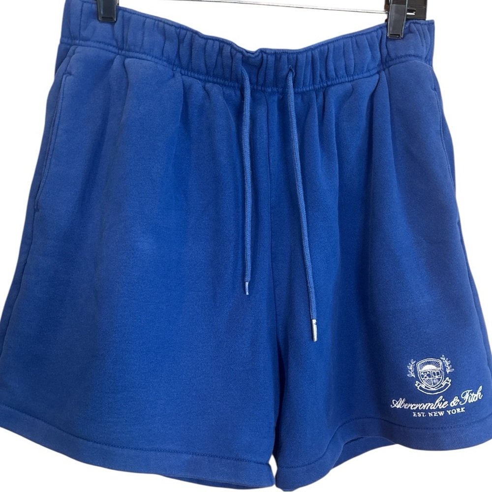 Abercrombie & Fitch Men’s Royal Blue Relaxes Soft Fleece Shorts- size XL